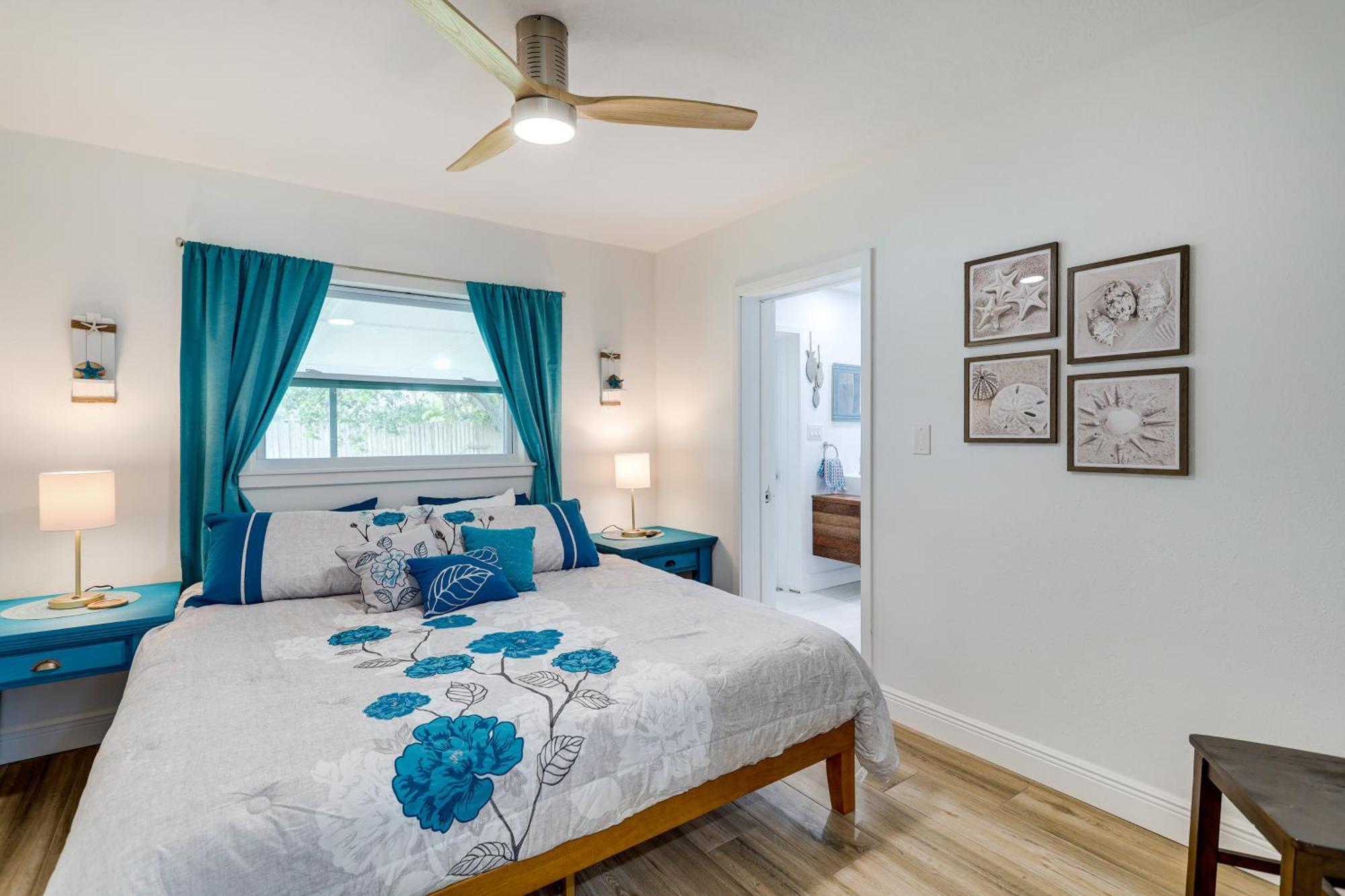 Pet-Friendly Cocoa Beach Home Walk To Beach! Exterior photo